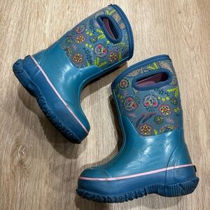 Bogs Rain Boots Girls Blue Pink Paisley Floral Pull On Kids Size 10 Warm